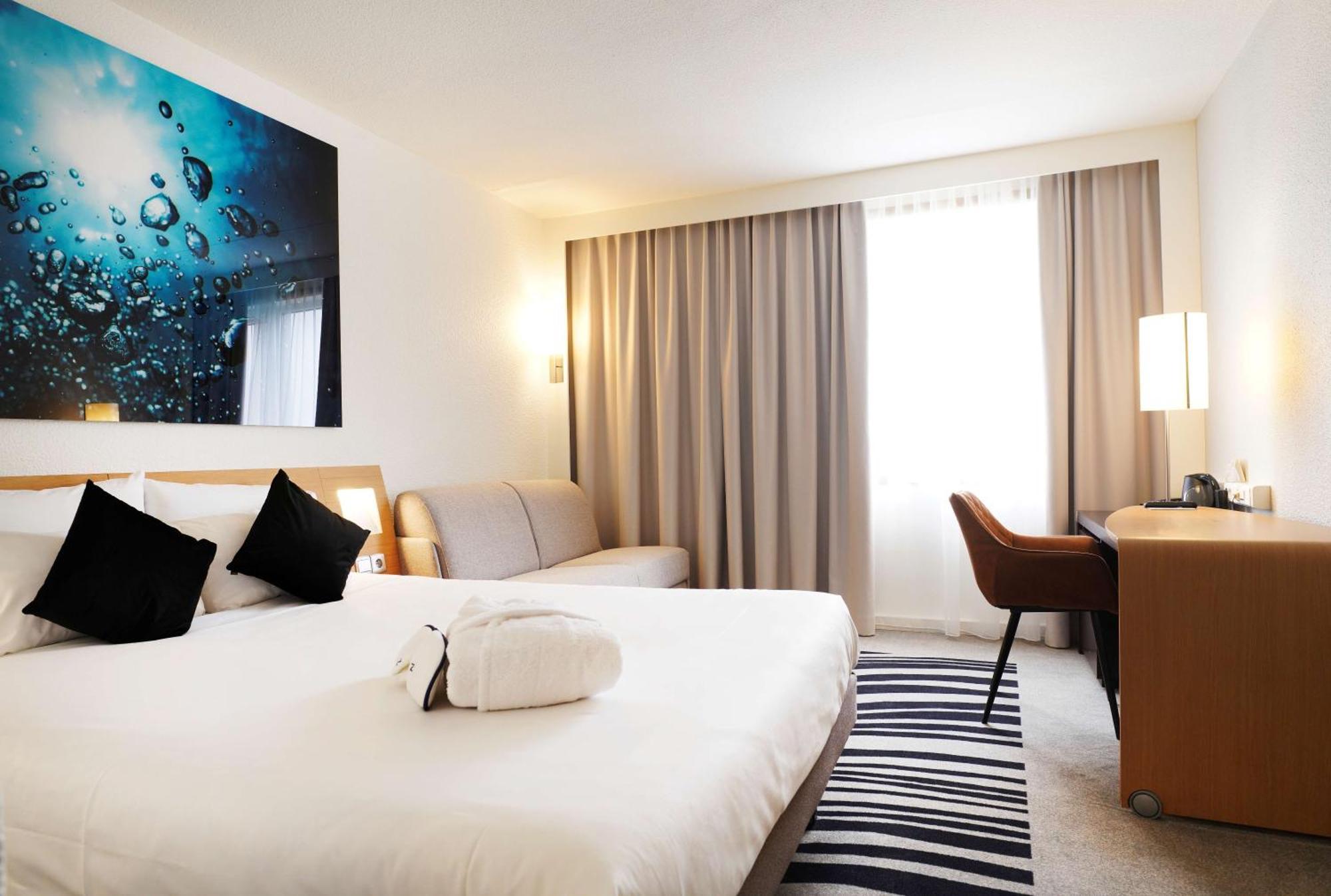 Novotel Antwerpen - Ekeren Eksteriør billede