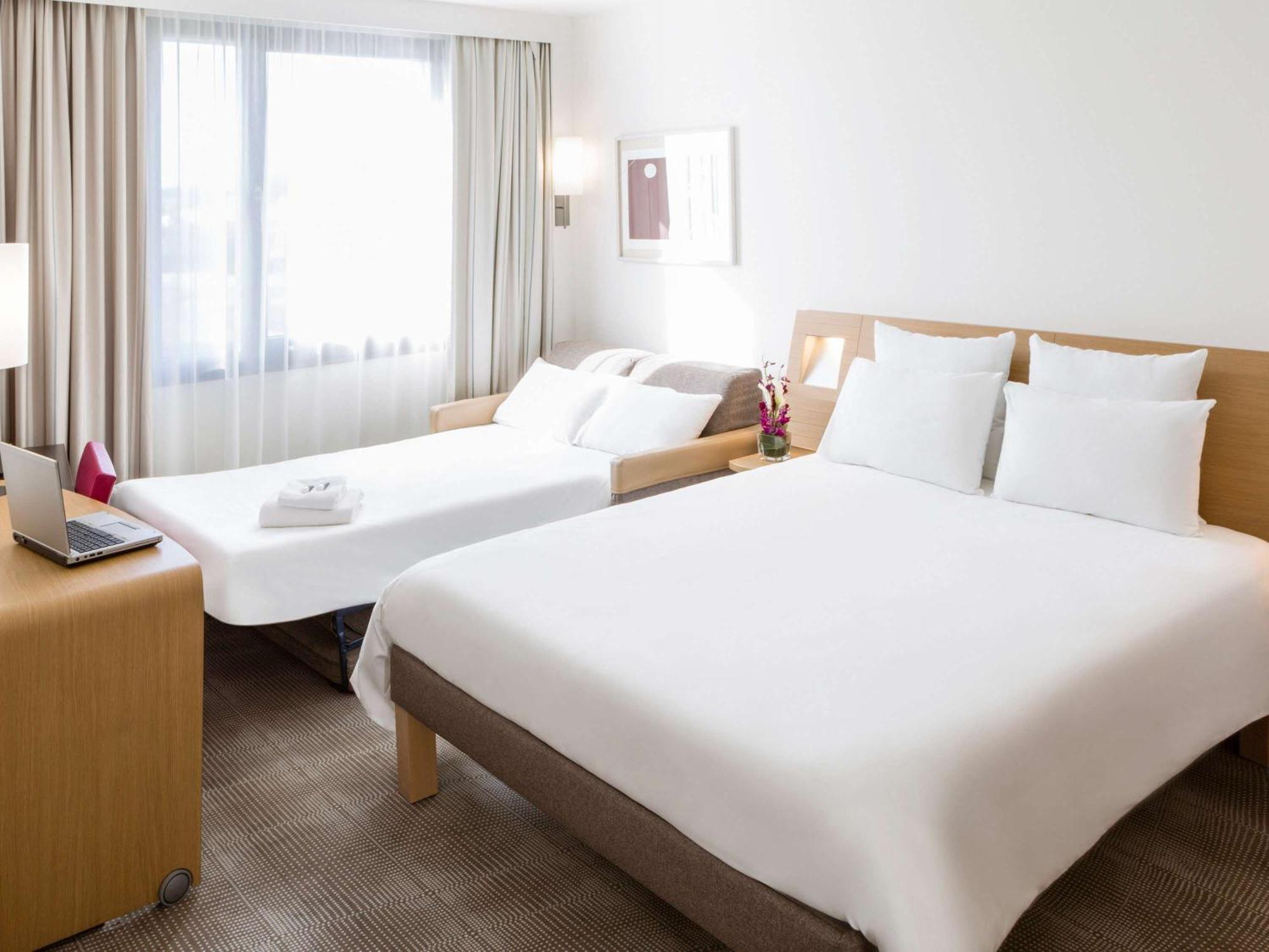 Novotel Antwerpen - Ekeren Eksteriør billede